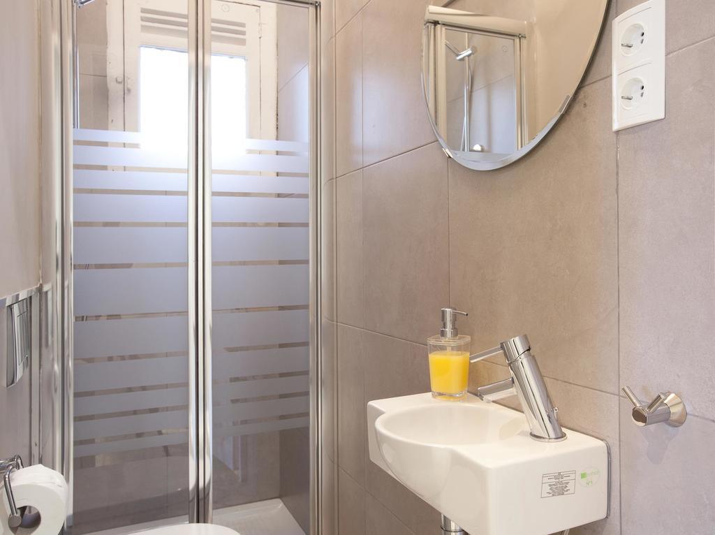Enjoy Apartments Sofia Barcelone Chambre photo