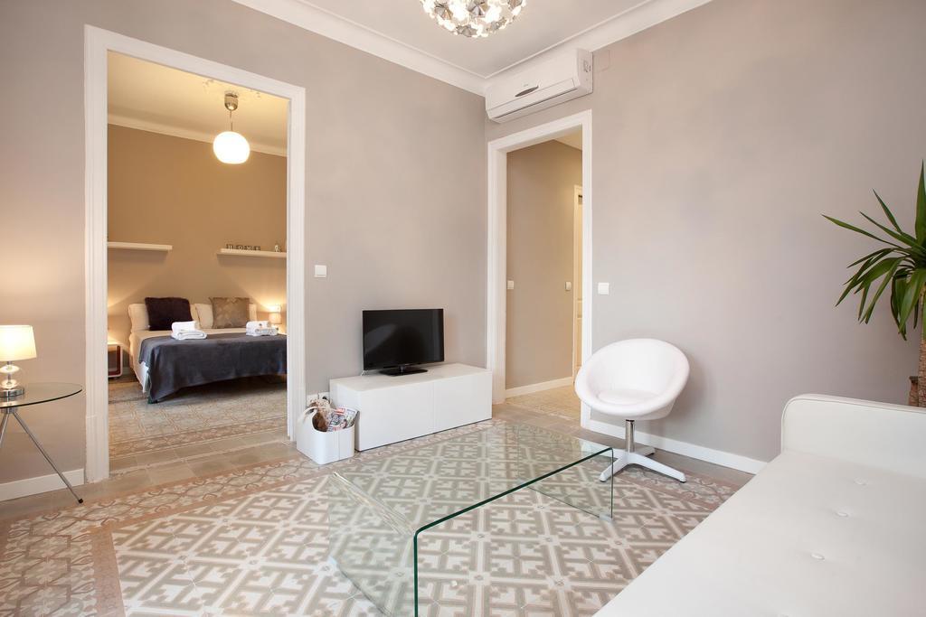Enjoy Apartments Sofia Barcelone Chambre photo