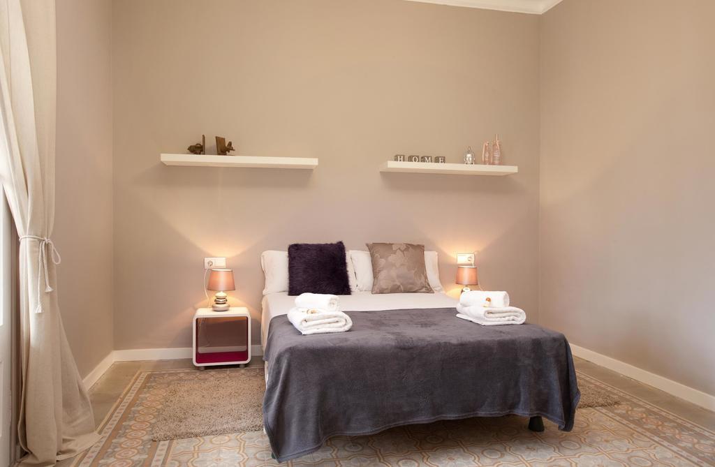 Enjoy Apartments Sofia Barcelone Chambre photo