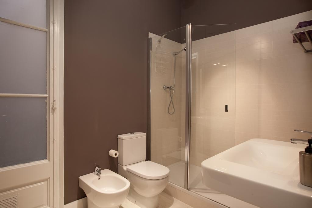 Enjoy Apartments Sofia Barcelone Chambre photo