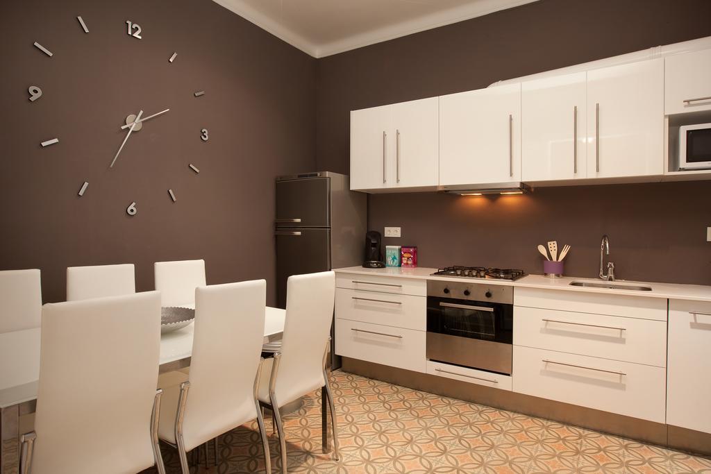 Enjoy Apartments Sofia Barcelone Chambre photo