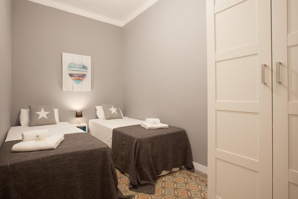 Enjoy Apartments Sofia Barcelone Extérieur photo