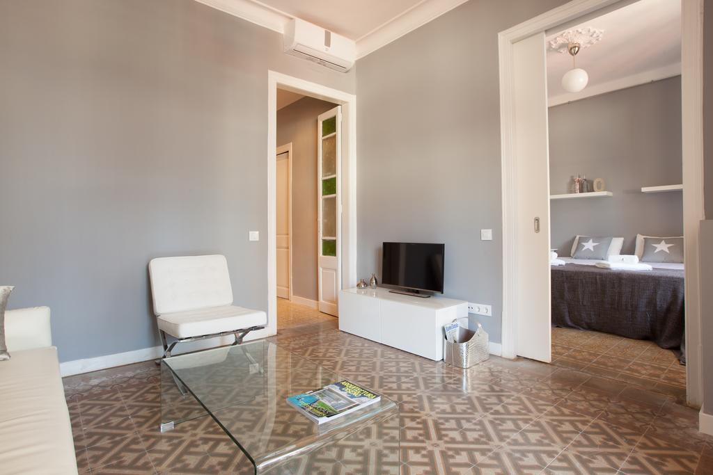Enjoy Apartments Sofia Barcelone Extérieur photo