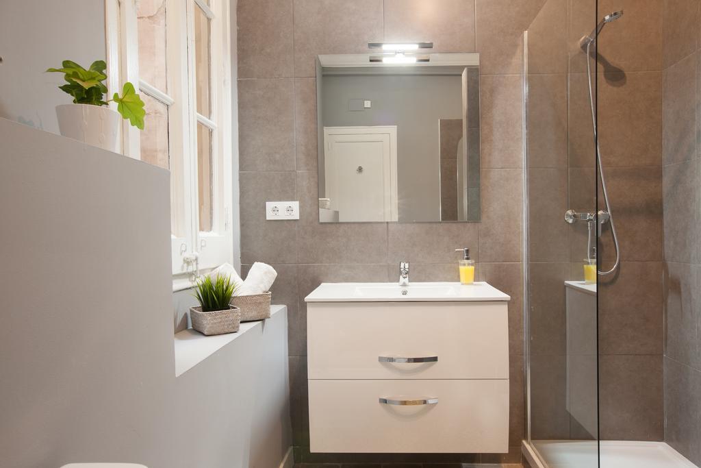Enjoy Apartments Sofia Barcelone Extérieur photo