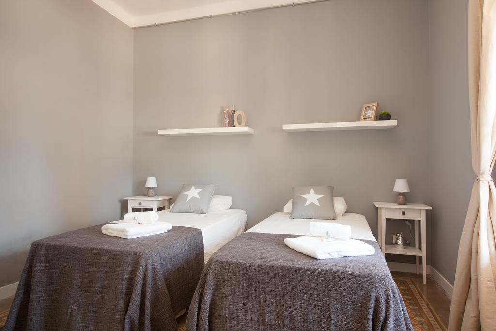 Enjoy Apartments Sofia Barcelone Extérieur photo