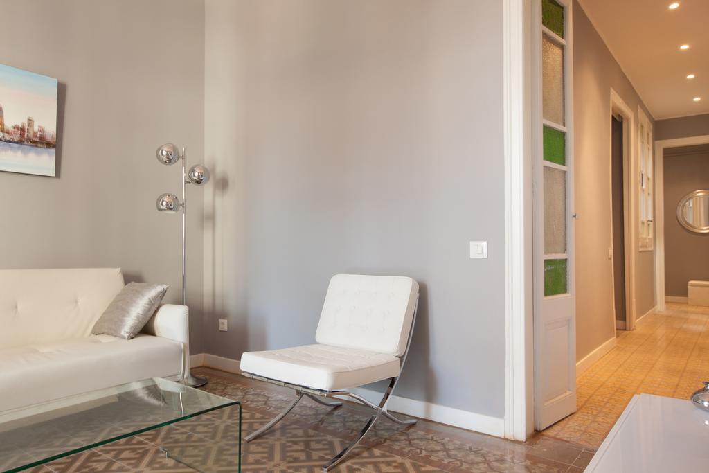 Enjoy Apartments Sofia Barcelone Extérieur photo