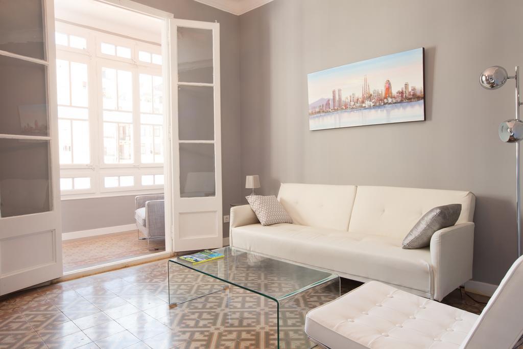 Enjoy Apartments Sofia Barcelone Extérieur photo